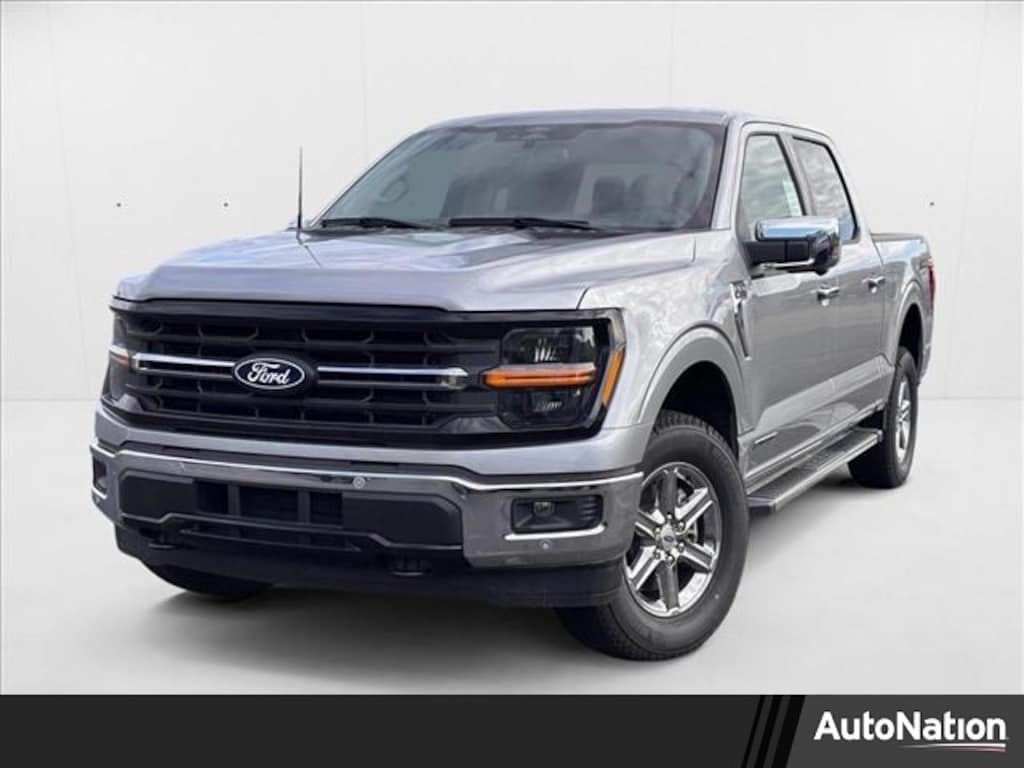 New 2025 Ford F-150 XLT Truck SuperCrew Cab