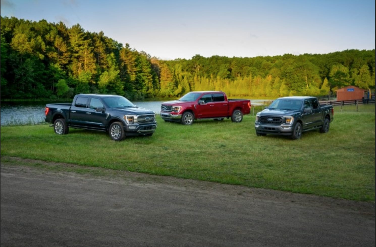 Exterior view of the Ford F-150 XLT