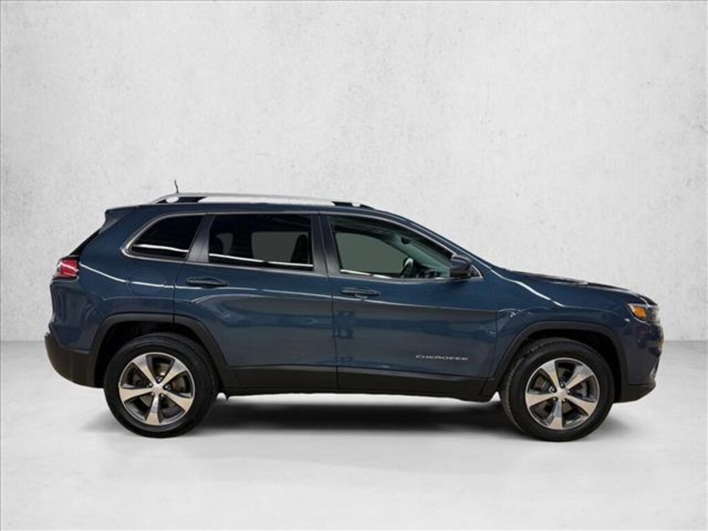 Used 2019 Jeep Cherokee Limited SUV