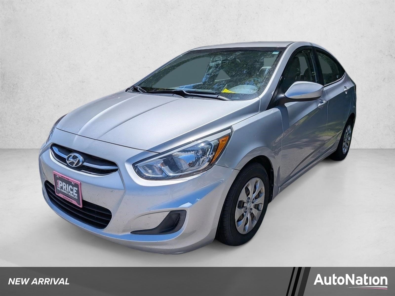 2017 Hyundai Accent SE 4-Door 6-Speed Automatic's photo