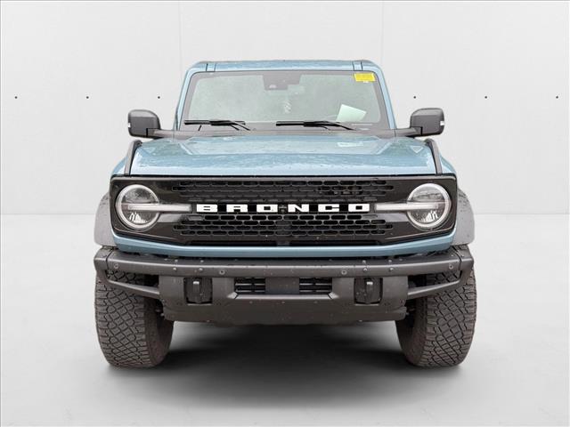 2022 Ford Bronco Wildtrak photo 2