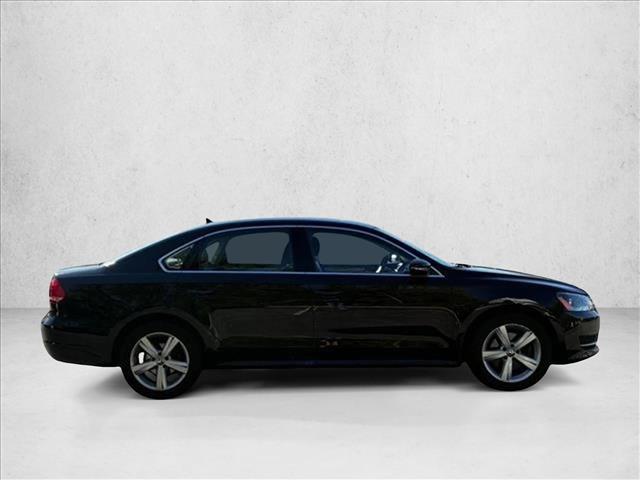 2012 Volkswagen Passat SE photo 4