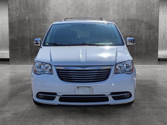 Used 2015 Chrysler Town & Country Touring-L with VIN 2C4RC1CG8FR617884 for sale in Amherst, OH