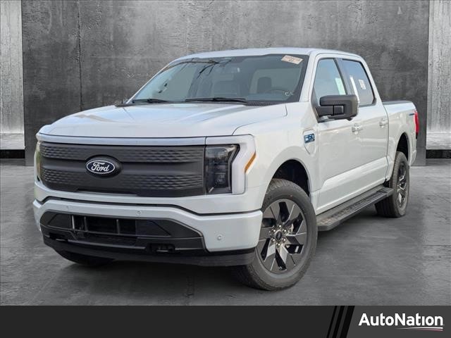2025 Ford F-150 Lightning Flash's photo