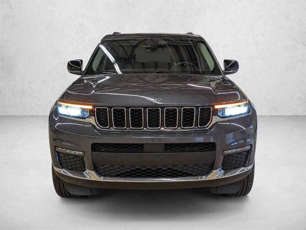 Used 2023 Jeep Grand Cherokee Limited SUV
