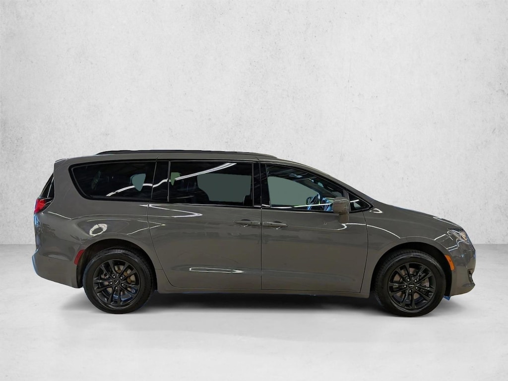 Certified 2020 Chrysler Pacifica Launch Edition Van Passenger Van