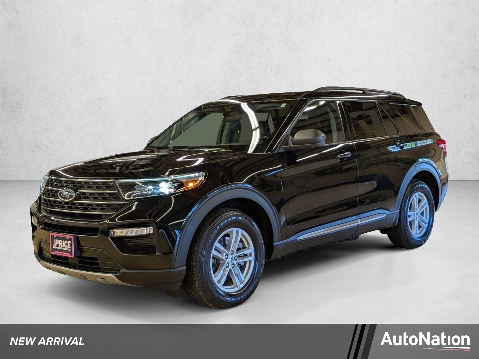 2021 Ford Explorer XLT 4WD's photo