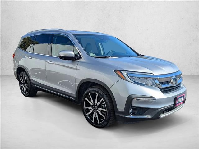 2020 Honda Pilot Touring photo 3