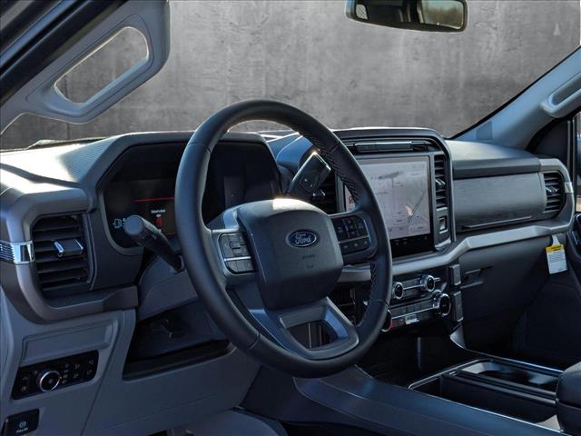 2025 Ford F-150 XLT photo 3