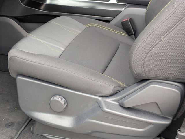 2025 Ford F-150 STX photo 4