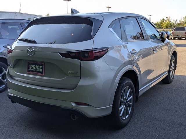 2024 Mazda CX-5 2.5 Select photo 4