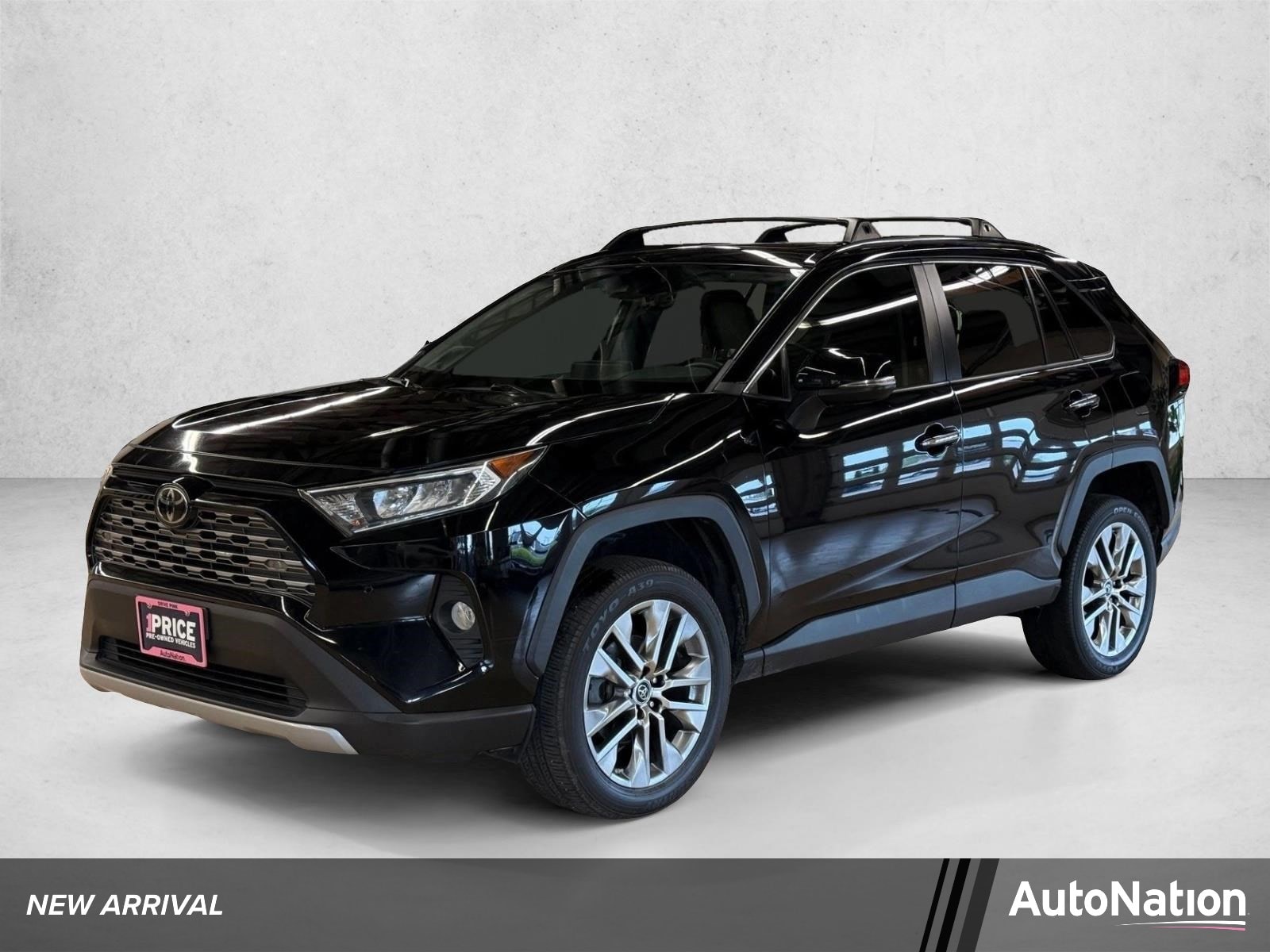 2019 Toyota RAV4 Limited FWD's photo