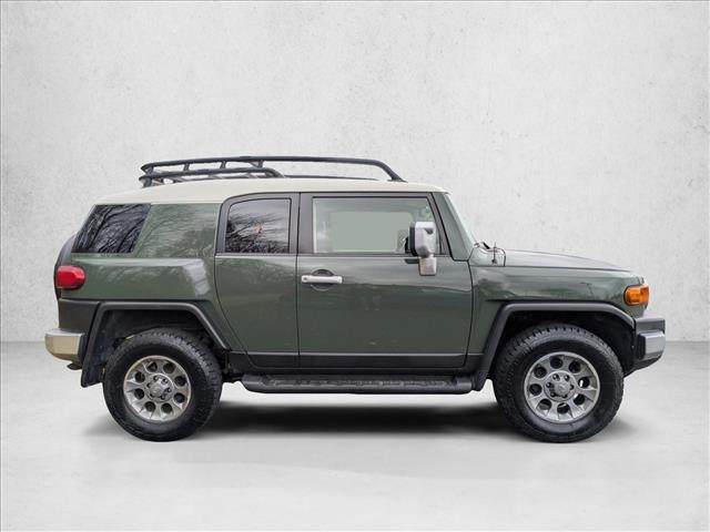 2013 Toyota FJ Cruiser Base photo 4