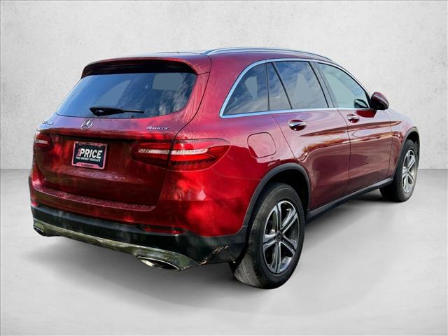 2018 Mercedes Benz GLC 300 photo 3