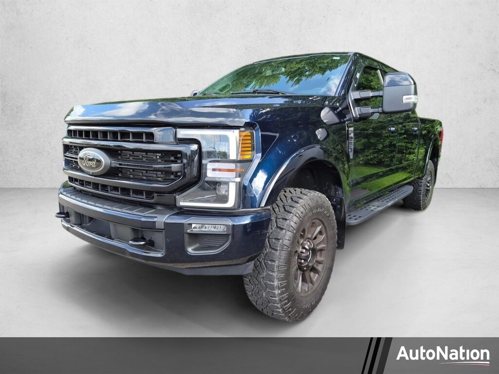 Used 2022 Ford F-250 LARIAT Truck Crew Cab