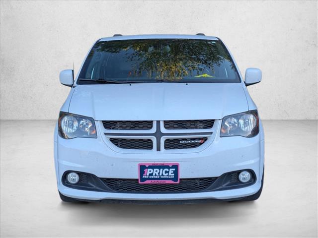 2019 Dodge Grand Caravan GT photo 2