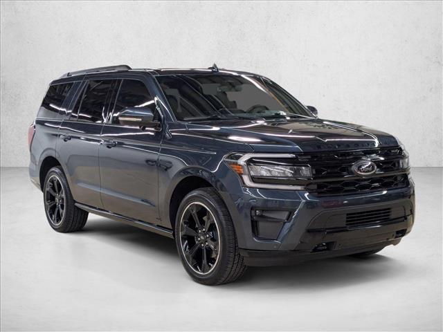 2024 Ford Expedition Limited photo 3