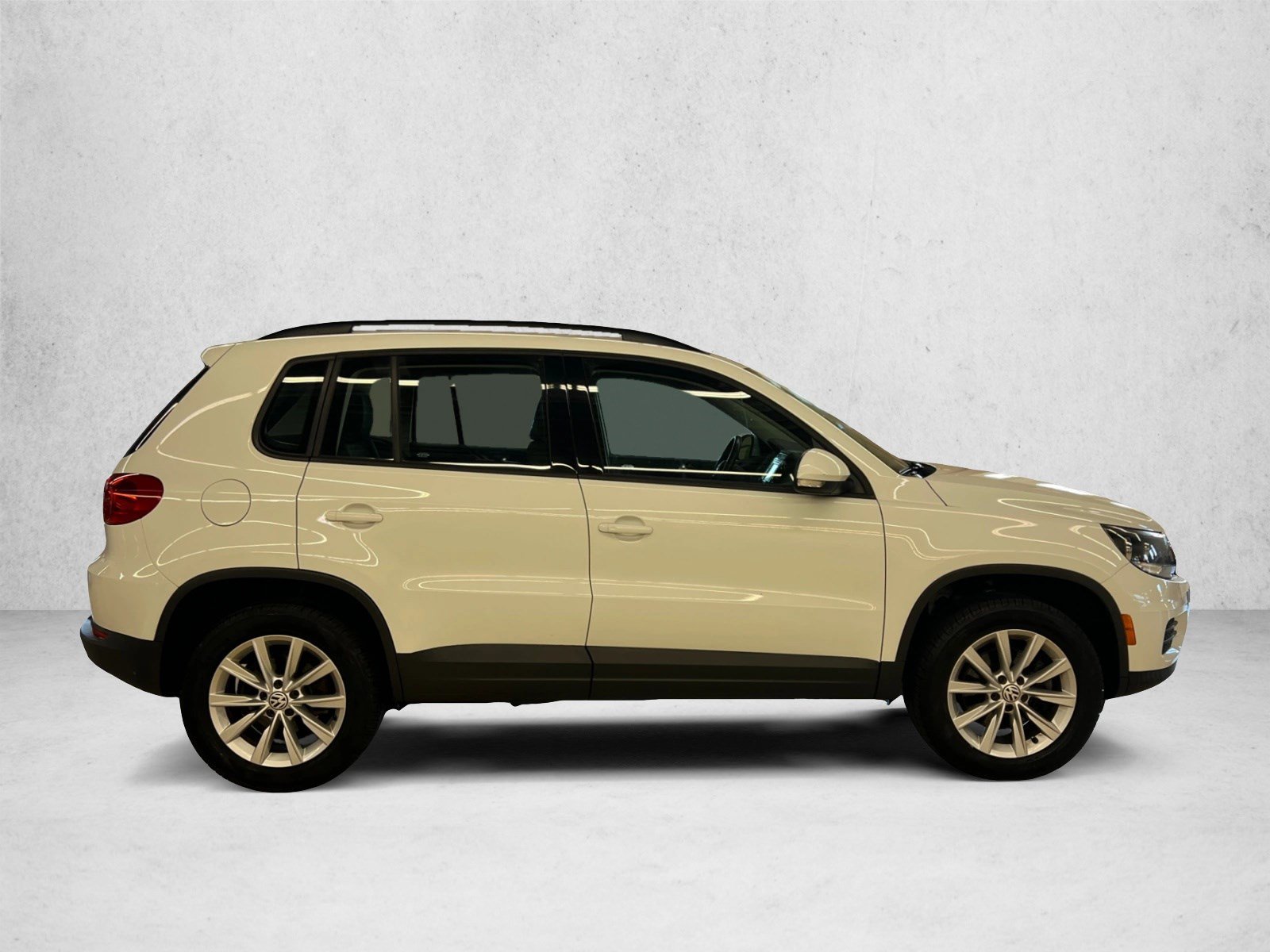 Used 2018 Volkswagen Tiguan Limited SUV