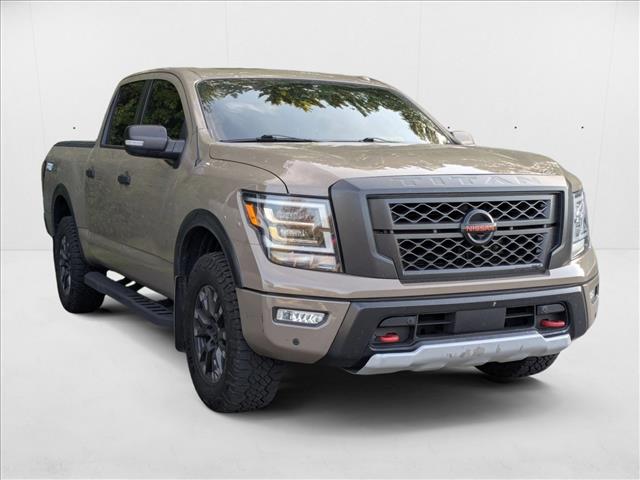 2021 Nissan Titan PRO-4X photo 3