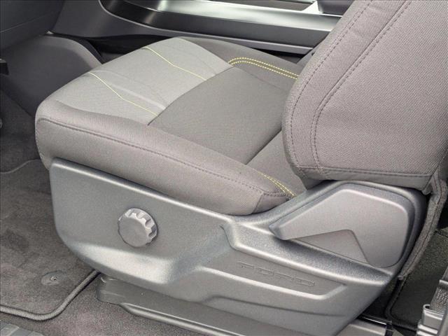 2025 Ford F-150 STX photo 4