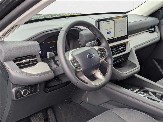 2025 Ford Explorer photo 3