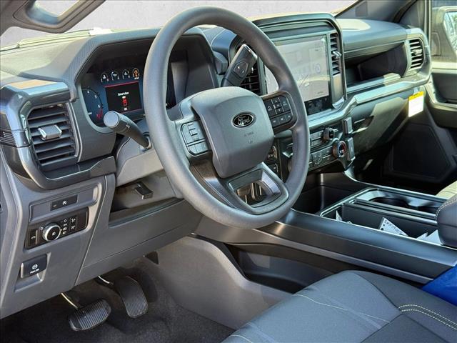 2025 Ford F-150 STX photo 3