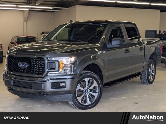 2020 Ford F-150 XL's photo