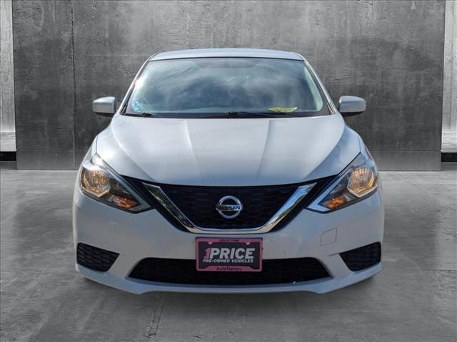 Used 2017 Nissan Sentra SV with VIN 3N1AB7AP5HL709981 for sale in Amherst, OH