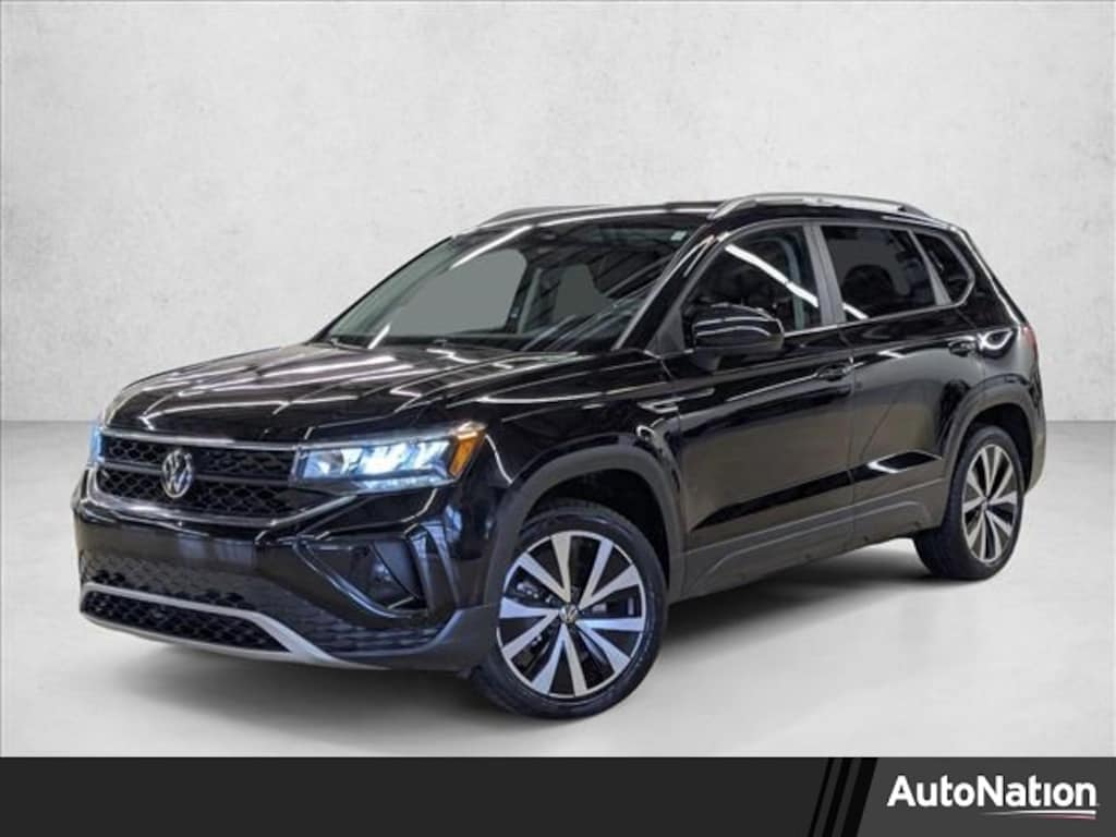 Used 2024 Volkswagen Taos SE SUV