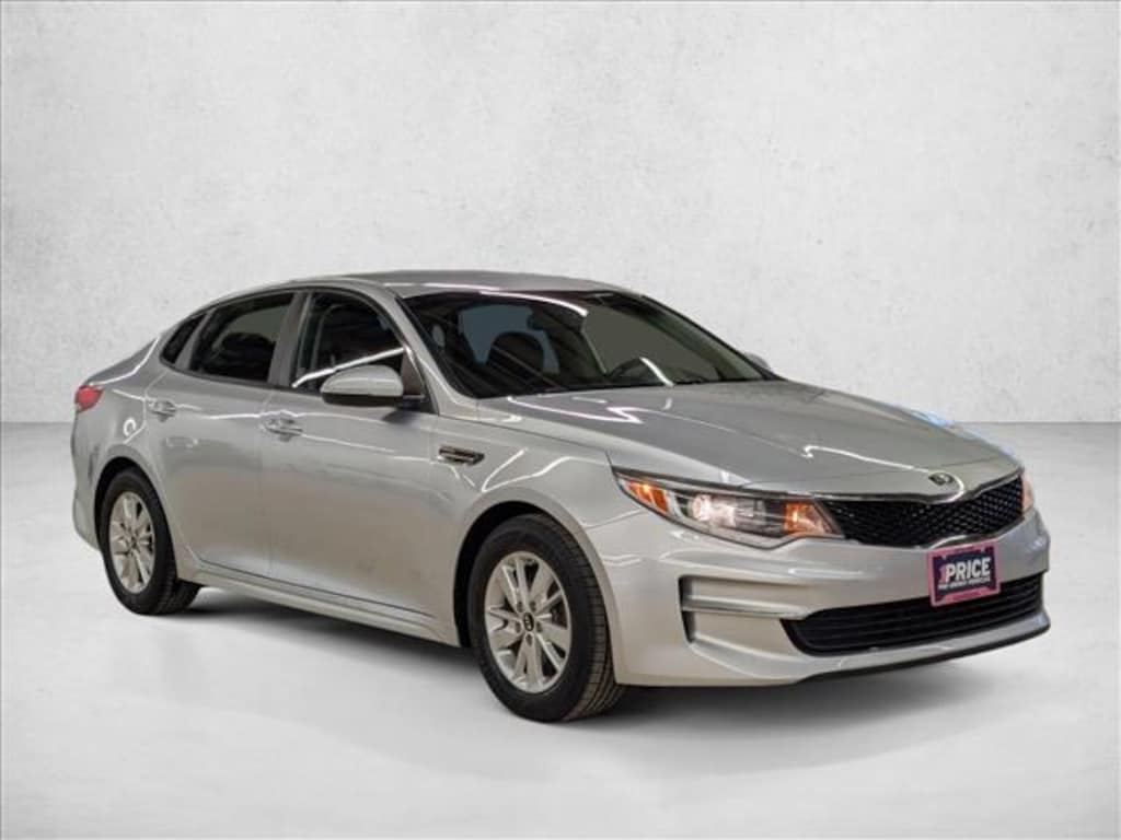 Used 2018 Kia Optima LX Sedan