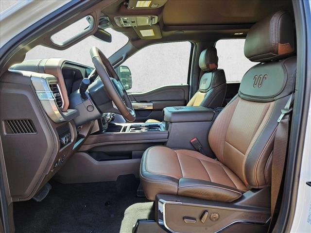 2025 Ford F-250 King Ranch photo 4