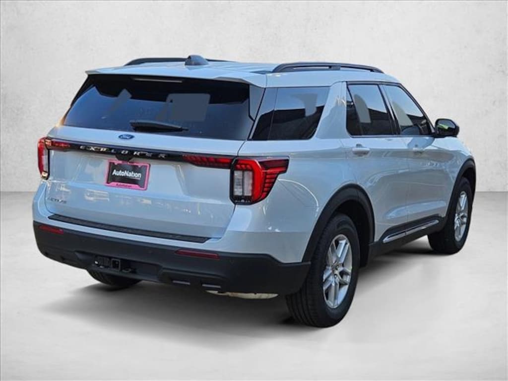 New 2025 Ford Explorer Active SUV