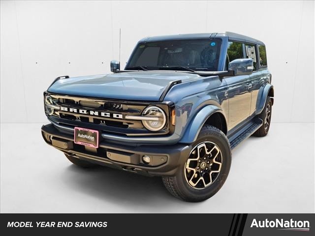 2025 Ford Bronco 4-Door Outer Banks's photo