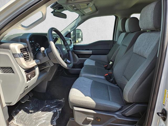 2026 Ford F-250 XLT photo 4