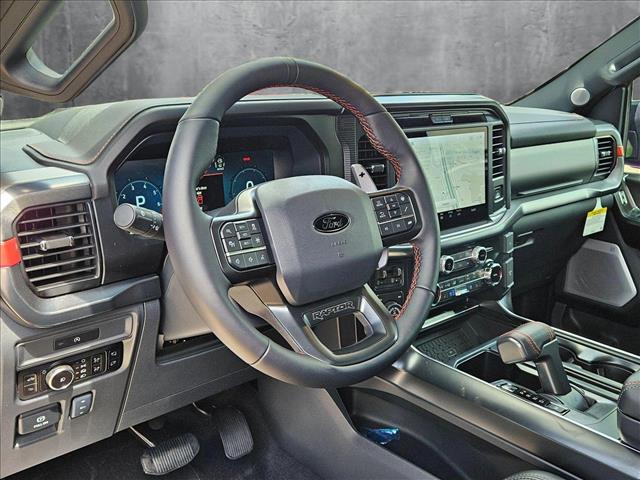 2025 Ford F-150 Raptor photo 3