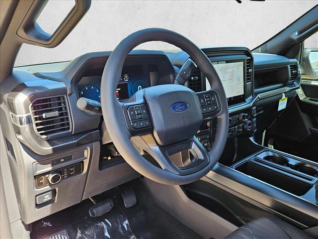 2025 Ford F-150 STX photo 3