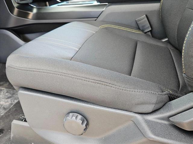 2025 Ford F-150 STX photo 4