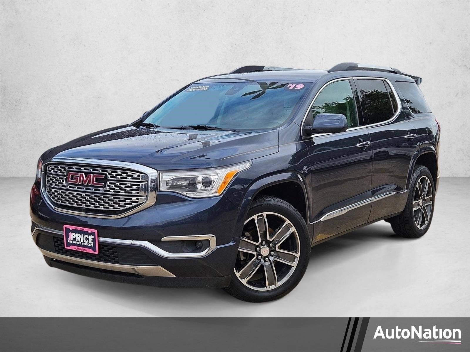 2019 GMC Acadia Denali FWD's photo
