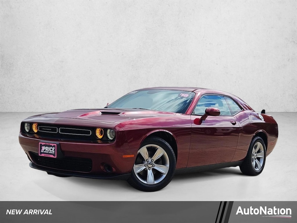 Used 2018 Dodge Challenger SXT Coupe