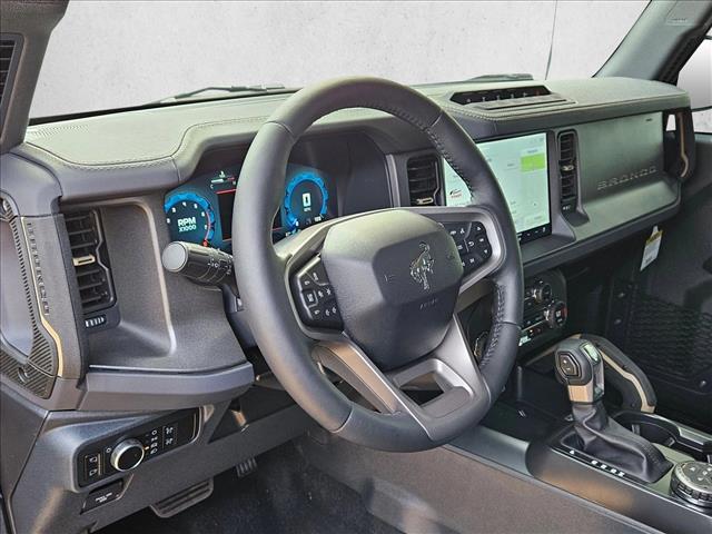 2025 Ford Bronco Badlands photo 3