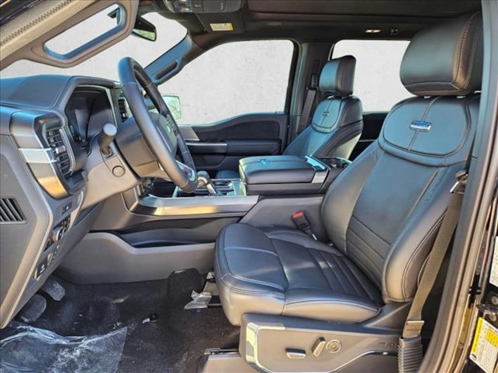 New 2025 Ford F-150 Platinum Truck SuperCrew Cab