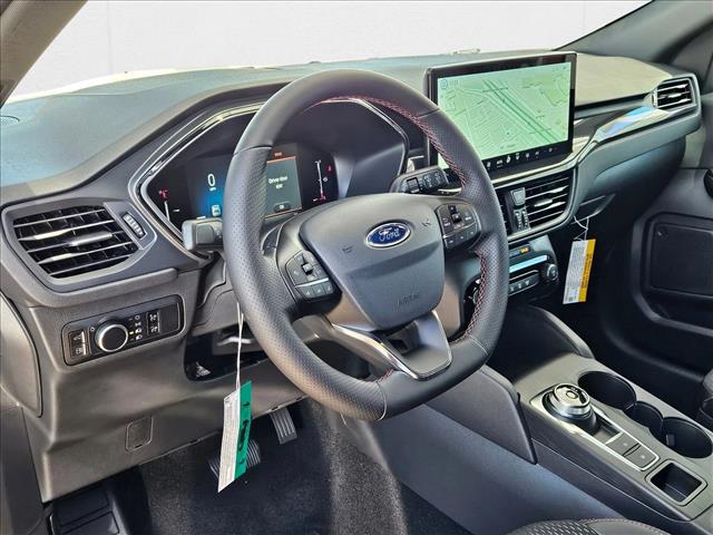 2025 Ford Escape ST-Line photo 3