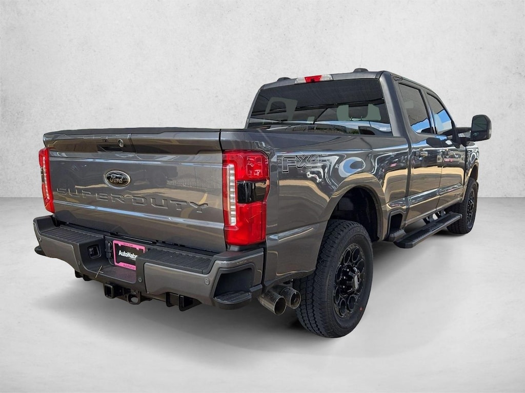 New 2026 Ford F-250 LARIAT Truck Crew Cab