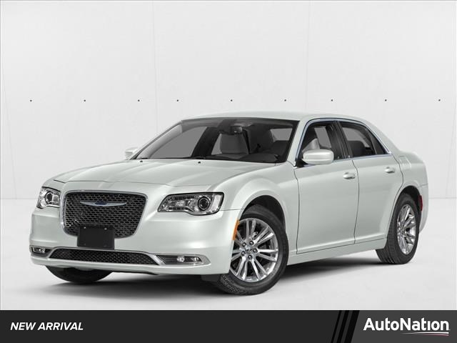 2022 Chrysler 300 Touring L's photo