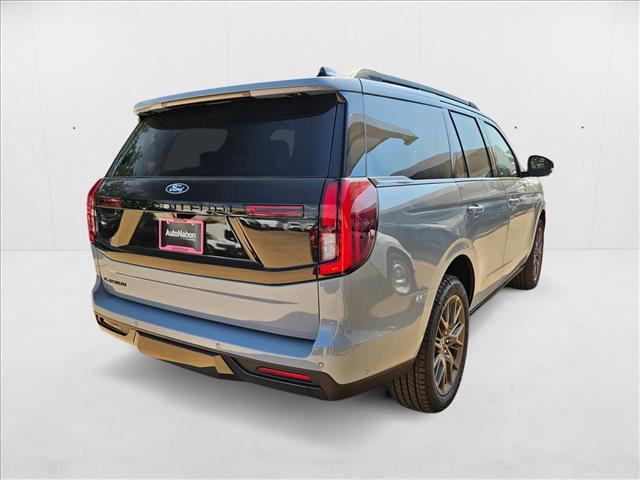 2025 Ford Expedition Platinum photo 2