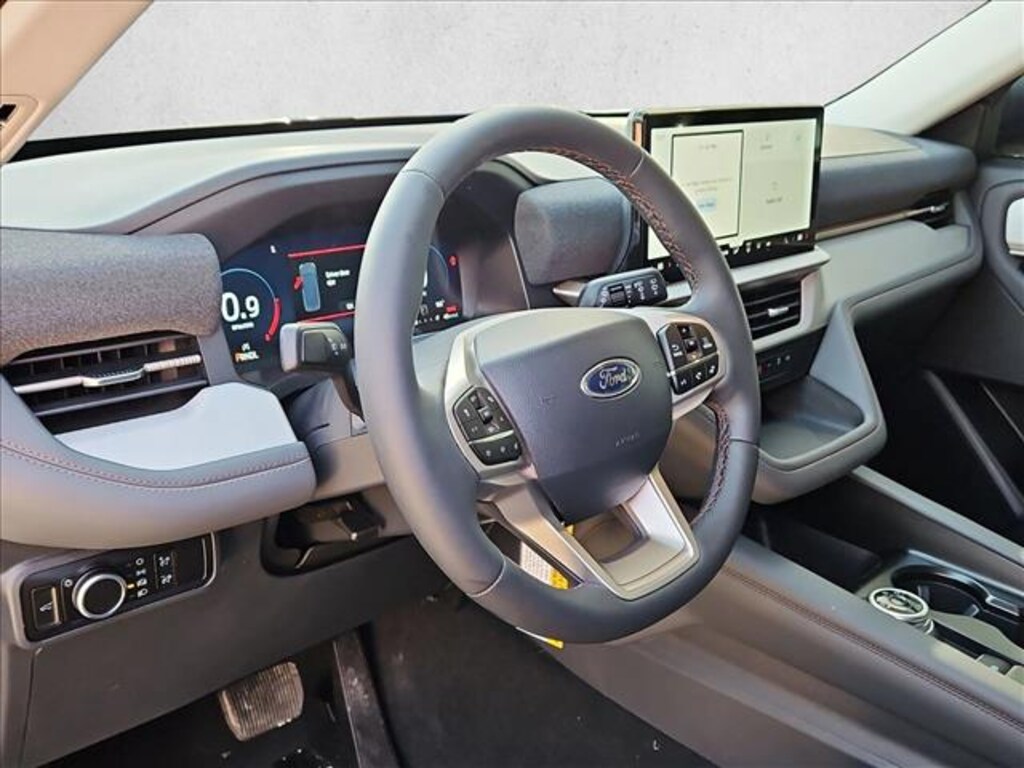 New 2026 Ford Explorer Active w/200A Pkg SUV