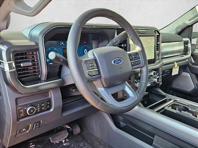 2026 Ford F-250 Lariat photo 3