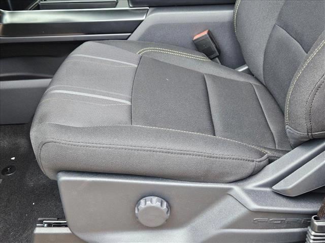 2025 Ford F-150 STX photo 4