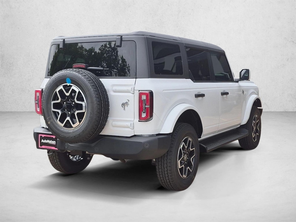 New 2026 Ford Bronco Outer Banks SUV
