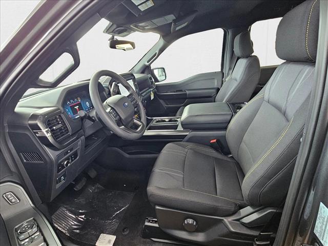 2025 Ford F-150 STX photo 4